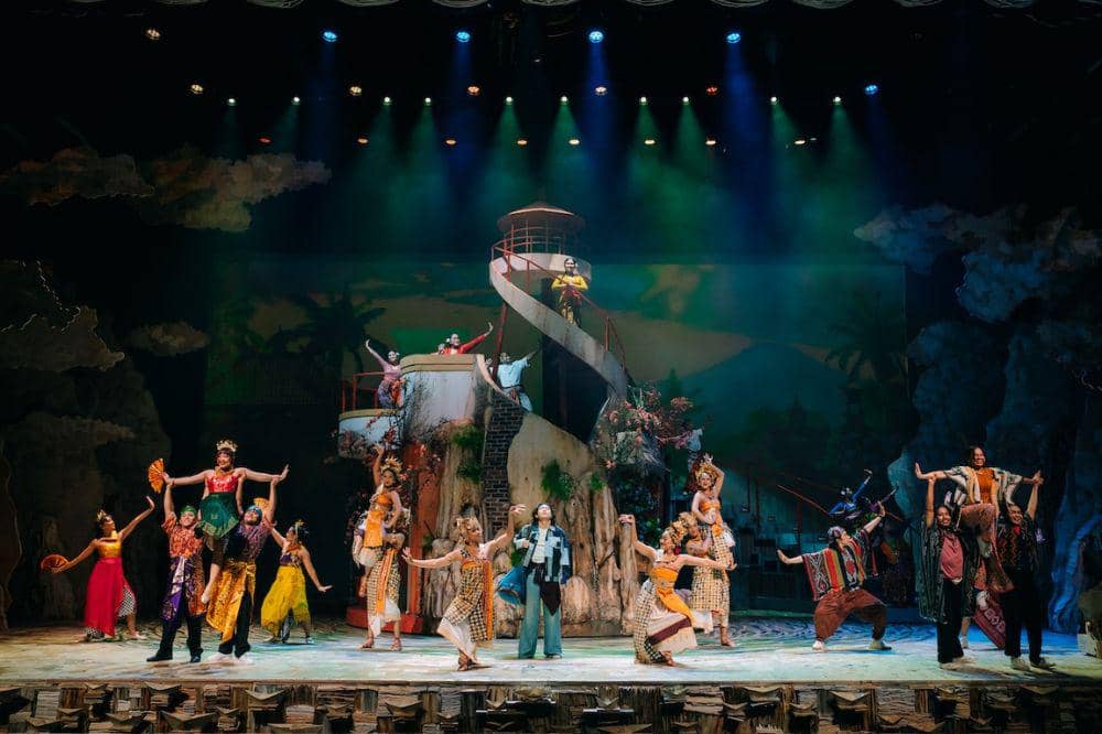 Musikal Perahu Kertas tampilkan konflik pandangan ayah dan anak