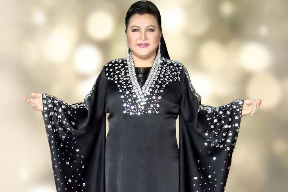 6 Fakta Emilia Contessa Ibunda Denada 1