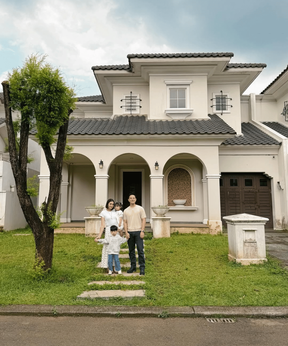 Billy Davidson dan Patricia Devina Resmi Punya Rumah Baru