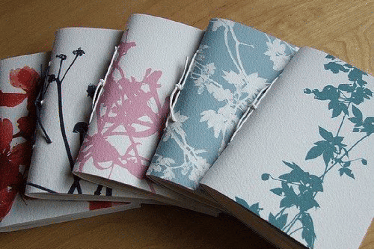 Alodita Kasih Tips Menyampul Buku ala Jepang, Praktis dan Estetik!