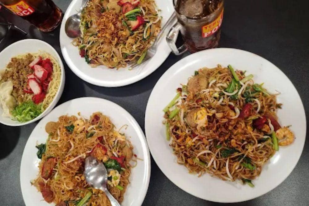 7 Tempat Makan Halal di Kelapa Gading, Jangan Sampai Terlewat!