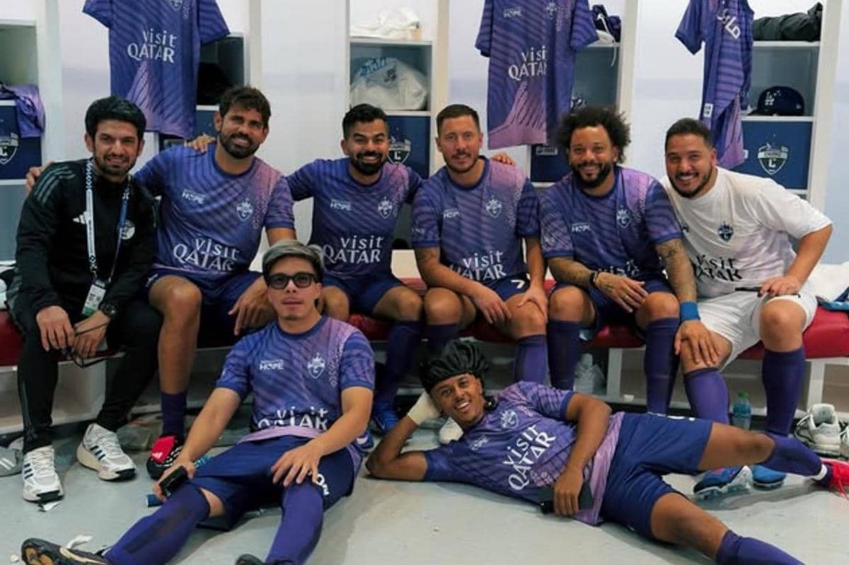 pesepak bola profesional