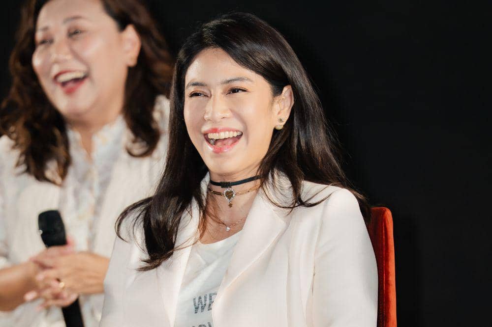 Berperan Jadi Sosok Mama, Dian Sastro Sebut Mama Sebagai MC Keluarga