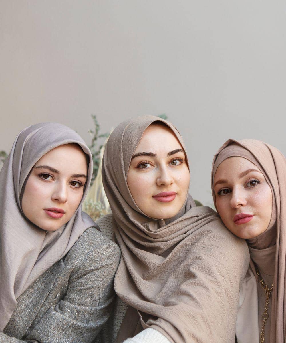 7 Tips Memilih Pashmina dan Scarf Sesuai Bentuk Wajah