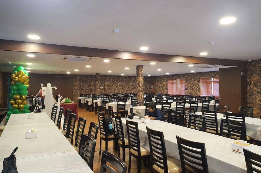 7 Tempat Makan Murah di SCBD, Rasanya Enak dan Ramah di Kantong (1).jpg