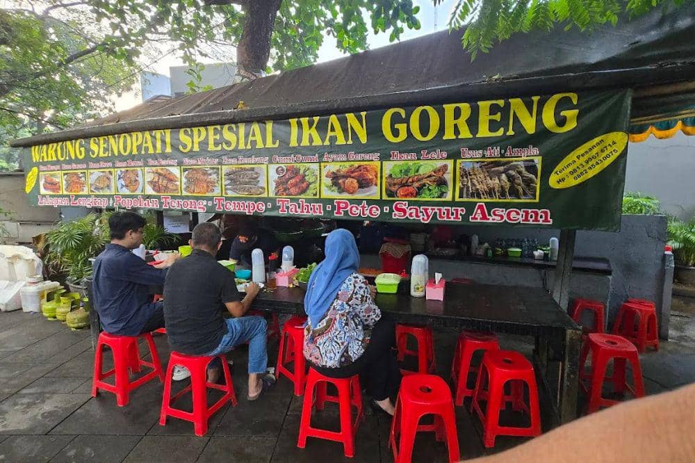 7 Tempat Makan Murah di SCBD, Rasanya Enak dan Ramah di Kantong (6).jpg