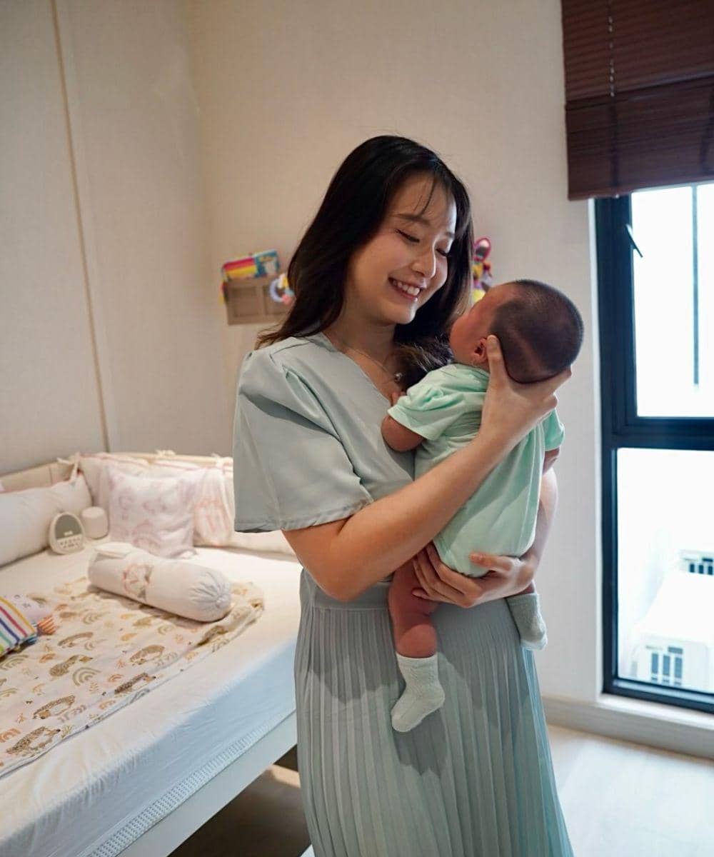 Vior Alami Baby Blues sampai Takut Gendong Anak