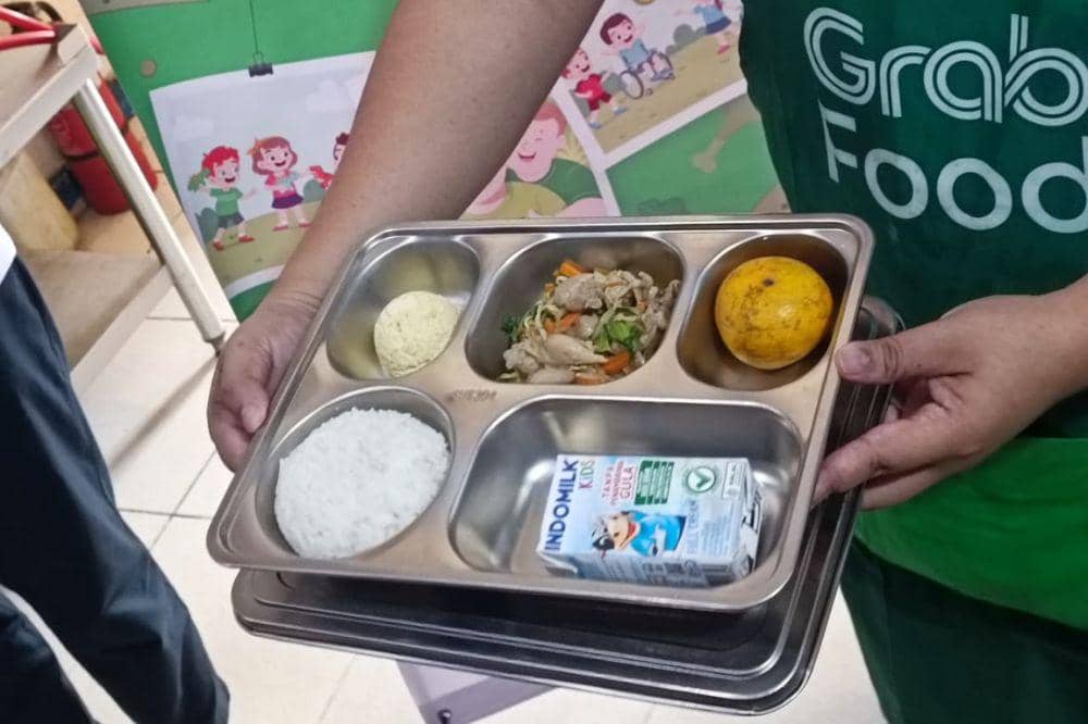 Mengenal Dapur UMKM di Balik Program MBG di Omah Kulina Bintaro