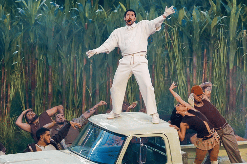 Profil Bad Bunny, Cetak Sejarah di Grammy Awards dan Super Bowl (4).png