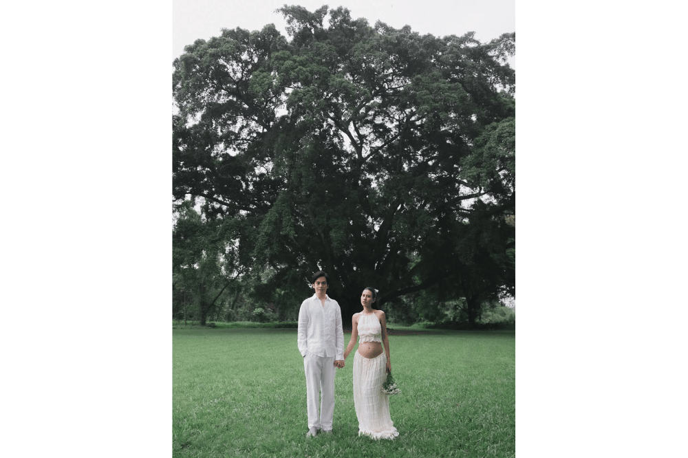 Foto Shenina Cinnamon Pamer Baby Bump 6.png