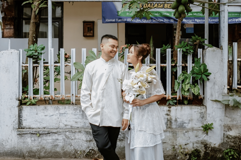 Resmi! Reza SMASH dan Santi Febrianti Menikah di KUA 2.png