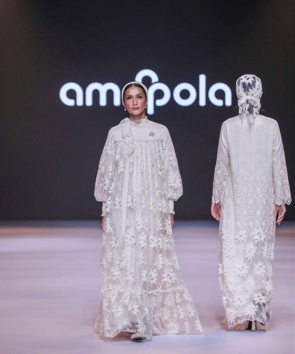 Paula Verhoeven rilis koleksi Lebaran fleur reveire yang bernuansa lembut