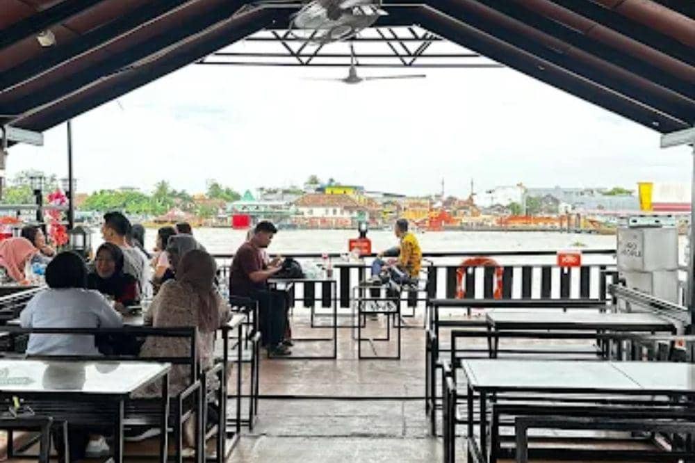 6 Tempat Sarapan di Palembang yang Legendaris dan Wajib Dikunjungi