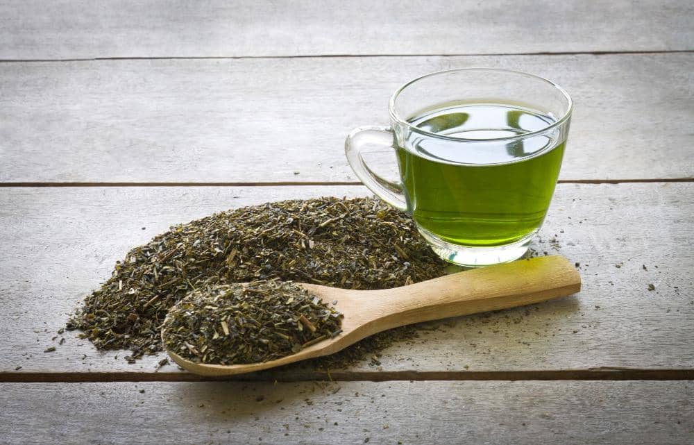 7 Minuman untuk Radang Tenggorokan, Mudah Disajikan