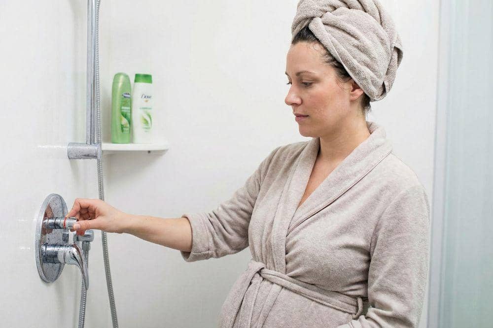 7 Tips Melembapkan Rambut Kering saat Hamil 4