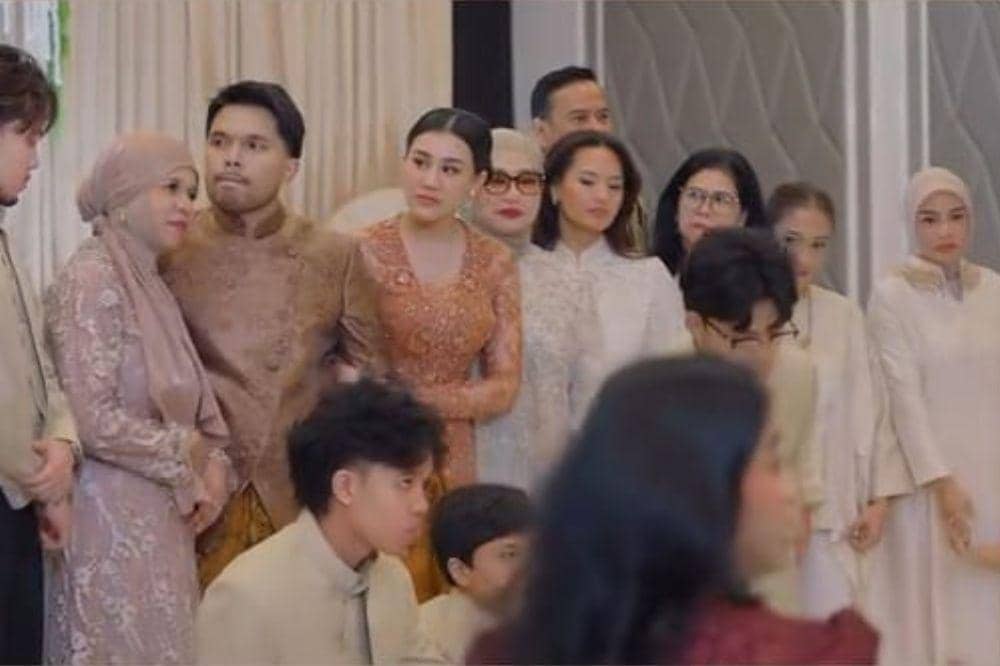 Instagram.com/thariqhalilintar