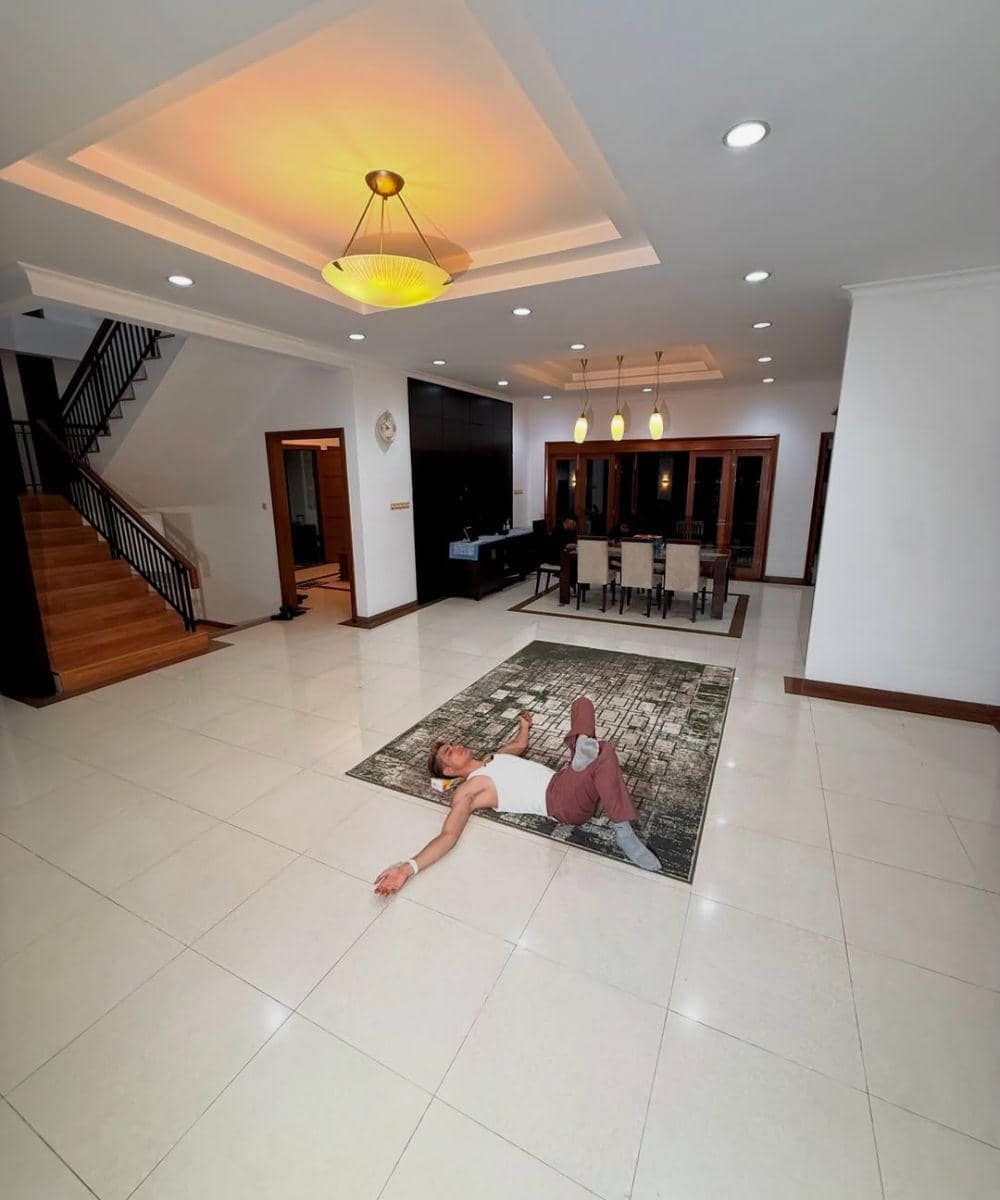 7 Foto Rumah Baru Aisar Khaled yang Mewah 4