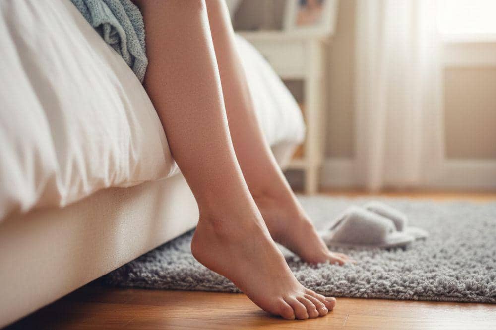 Kenapa Telapak Kaki Ibu Hamil Nyeri saat Bangun Tidur? Ini Penyebabnya