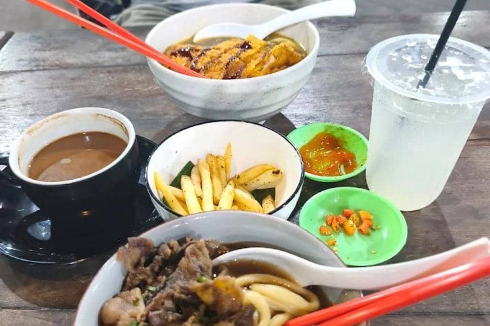 6 Tempat Sarapan di Surabaya yang Wajib Dicoba Pecinta Kuliner.jpg