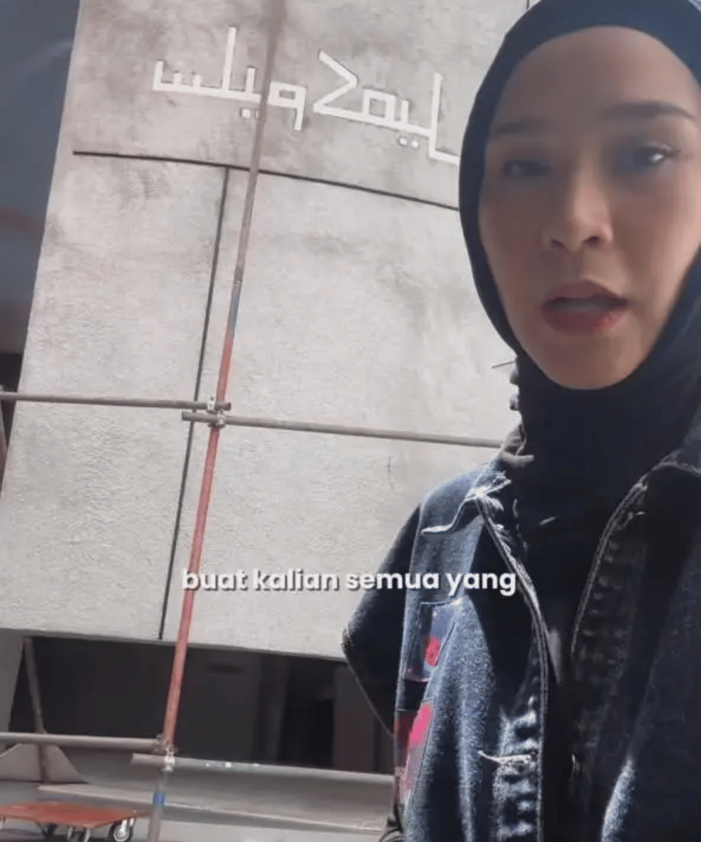 Zaskia Mecca Inisiasi Masjid Salim Kamil, Desainnya Unik Tanpa Pintu