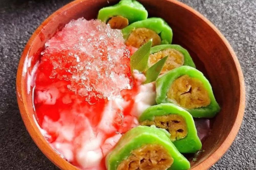 Es Pisang Ijo Berasal dari Mana? Ini Sejarah dan Fakta Menariknya