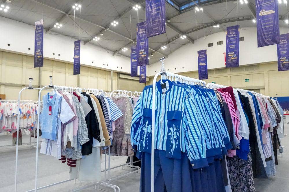 Menyambut Hangatnya Hari Raya dengan Festival Belanja 72 Jam Nonstop (1).jpg