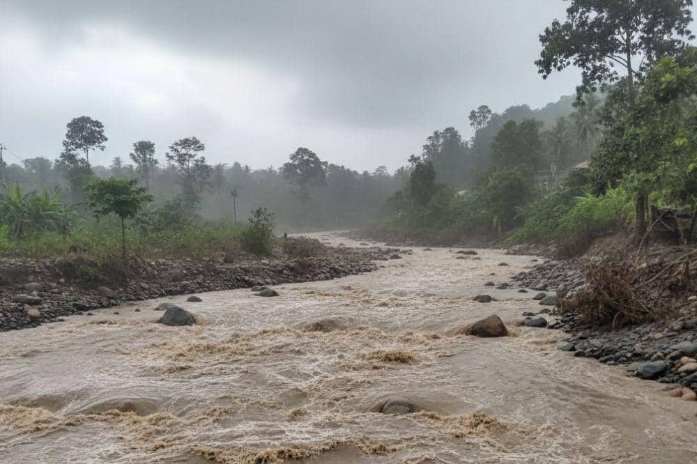 Hendak Pergi ke Sekolah, Anak SD dan Ayah Terseret Lahar Dingin Semeru