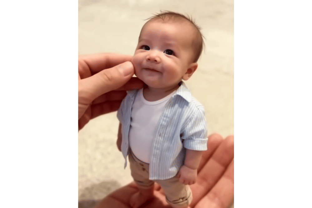 Foto Jason Anak Aline Adita dalam Berbagai Ekspresi 3.png