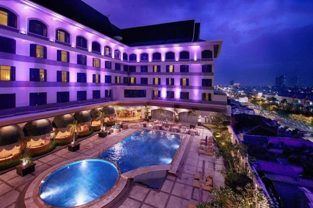 6 Hotel Dekat Bandara Pekanbaru, Solusi Anti Terlambat Kejar Pesawat.jpg