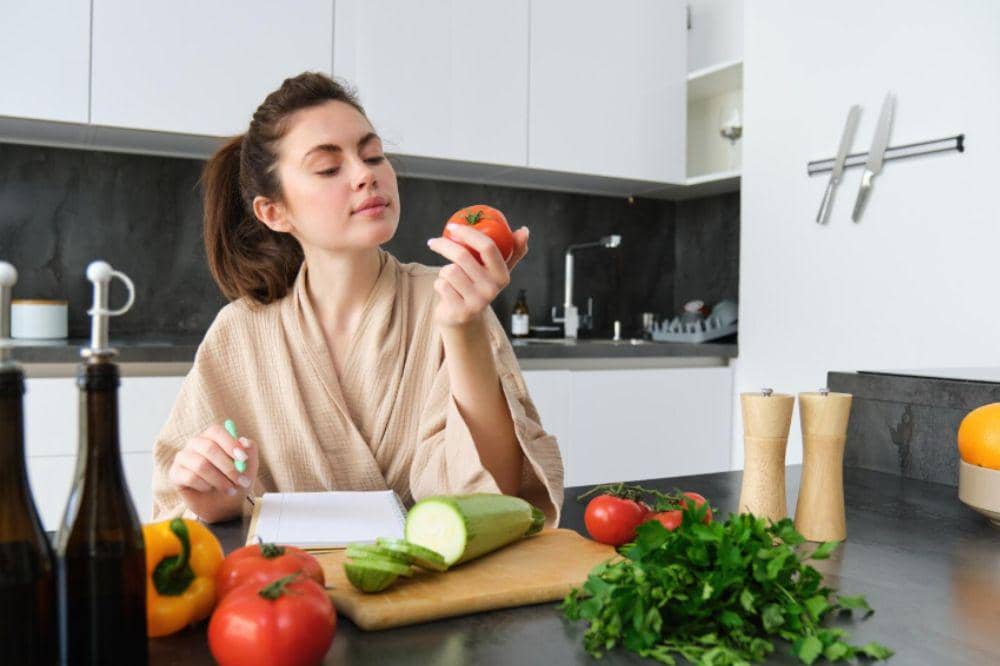 Apakah Menyusui Membatalkan Puasa  (1).jpg