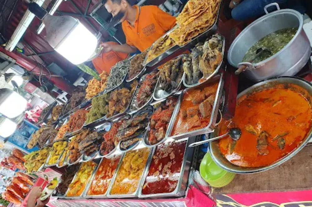7 Tempat Makan 24 Jam di Jakarta Timur yang Layak Dicoba