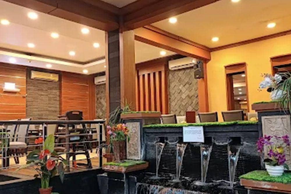 7 Tempat Makan 24 Jam di Jakarta Timur yang Layak Dicoba