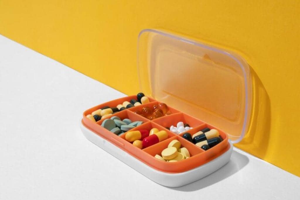 Ilustrasi kotak obat