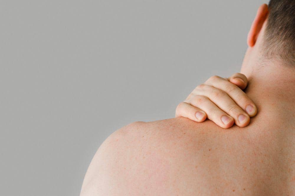 Kenapa Muncul Bruntusan pada Punggung?