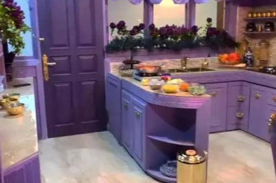 Rumah Ungu Ala Alatas 2.jpg