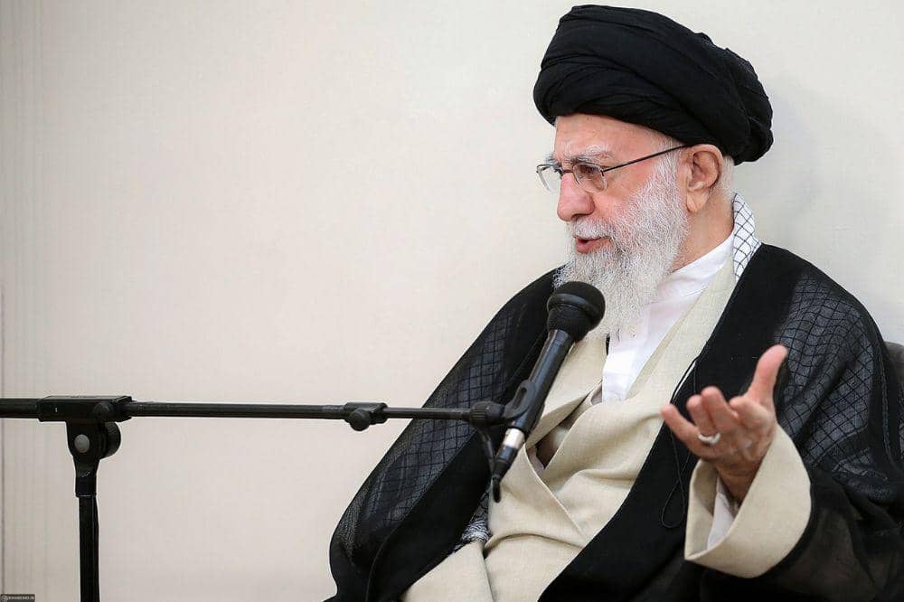 5 Fakta Keluarga Ali Khamenei 4