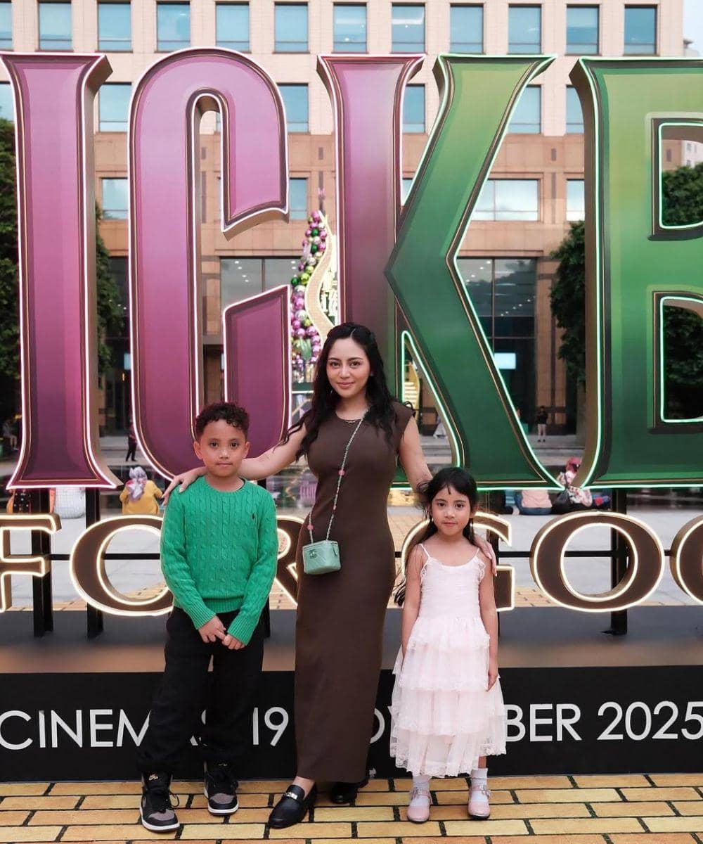 rachel vennya dan anak-anaknya