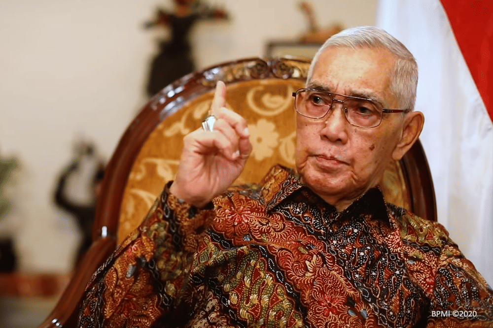 Profil dan Biodata Try Sutrisno Wapres ke-6 RI Lengkap Perjalanan Kariernya (4).png