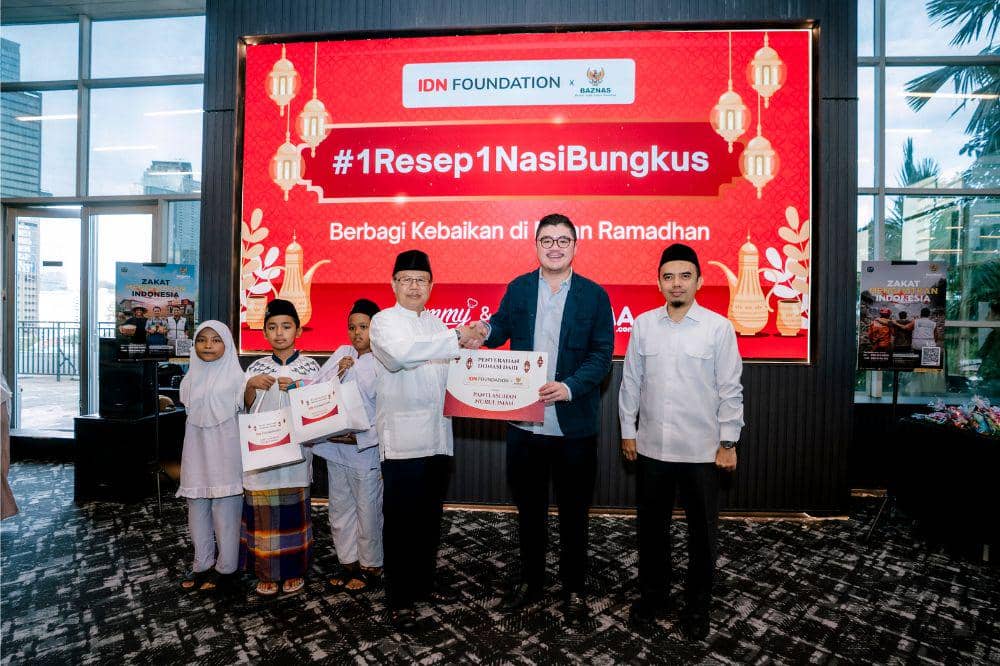 IDN Foundation Gelar Buka Puasa #1Resep1NasiBungkus.jpg