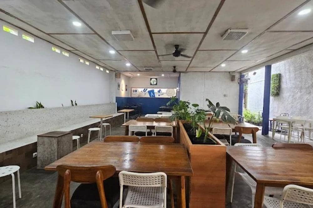 9 Tempat Makan 24 Jam di Bogor, Cocok untuk Nongkrong Tengah Malam.jpg