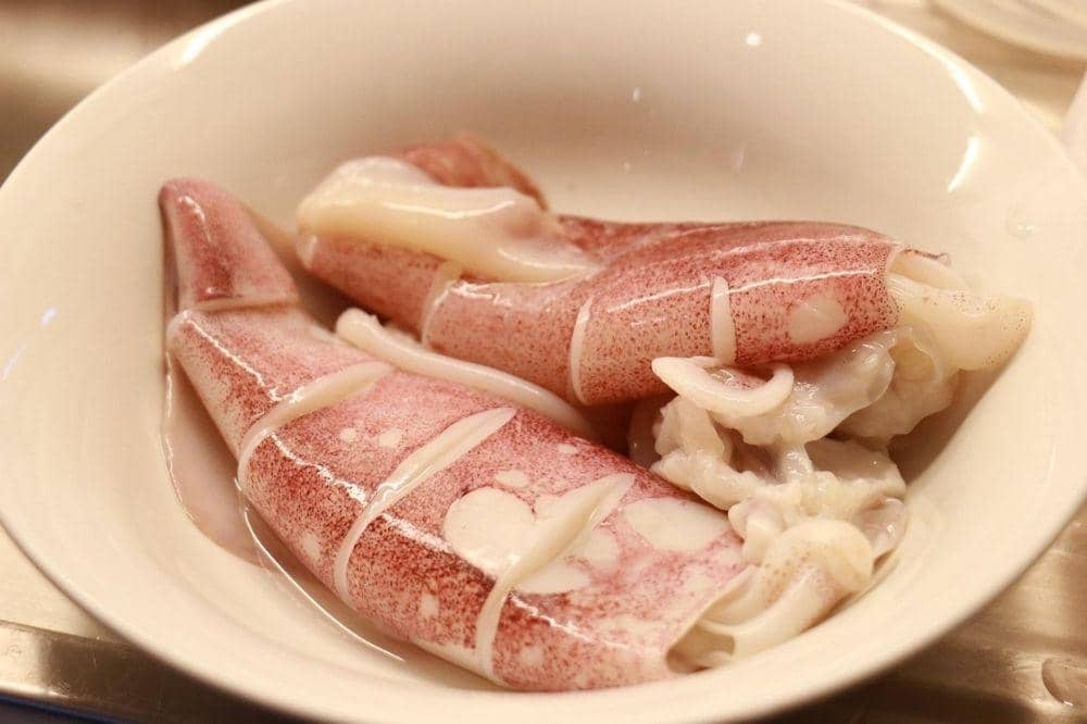 Bolehkah Bayi Makan Cumi? Hati-Hati dengan Reaksi Alergi