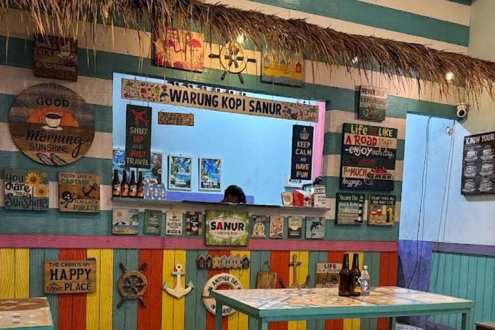 7 Tempat Makan 24 Jam di Depok, Ada Live Musik dan Menu Enak!.jpg