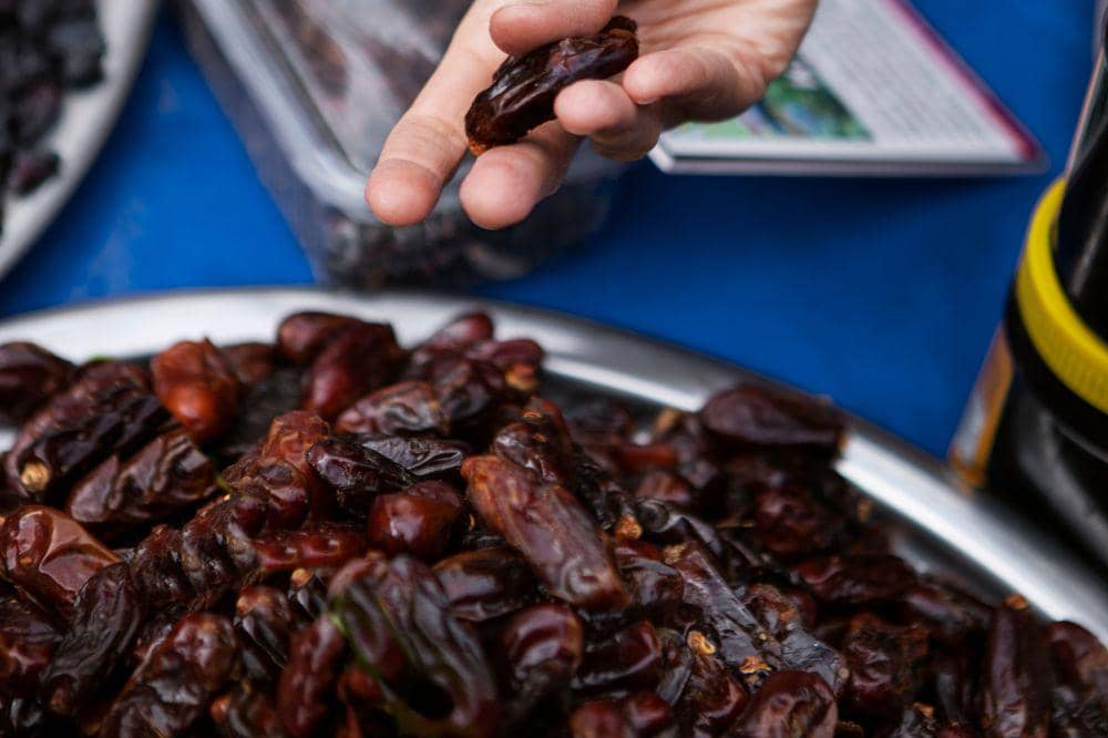 5 Alasan Kurma Harus Dicuci, Bantu Hilangkan Sisa Pestisida