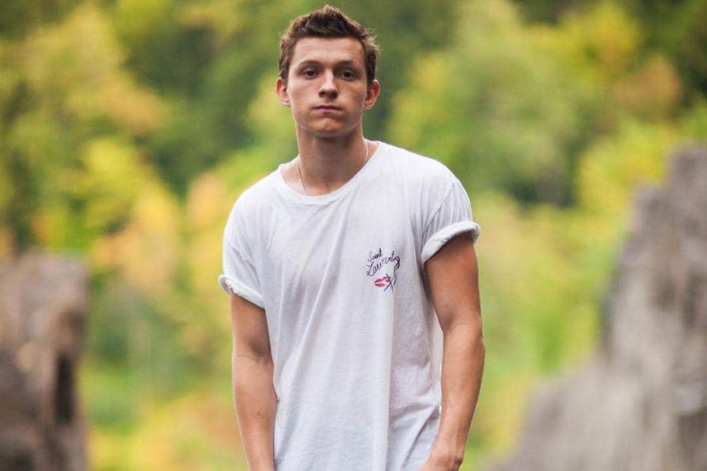 7 Fakta Keluarga Tom Holland 5