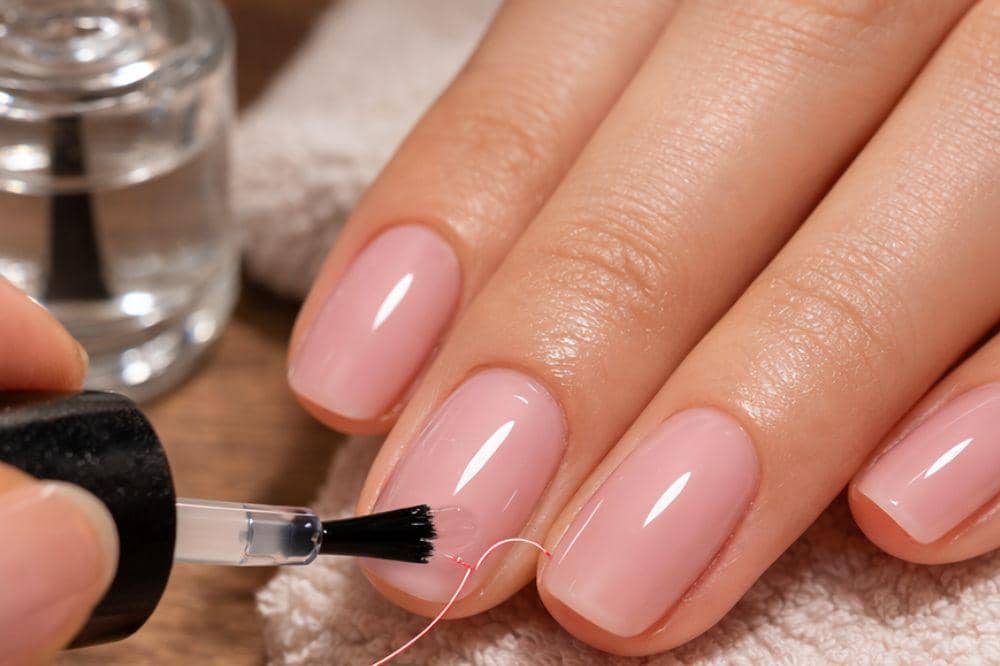 8 Tips untuk Memperbaiki Kesalahan Kuteks Kuku