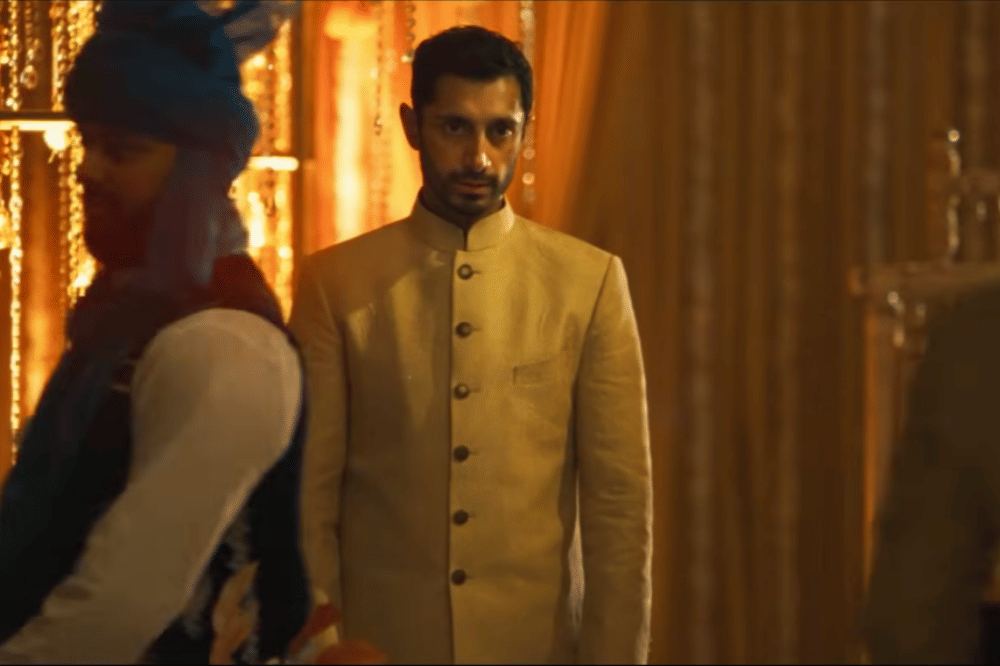 Daftar Soundtrack Film Hamlet, Perpaduan Musik Elektronik yang Intens