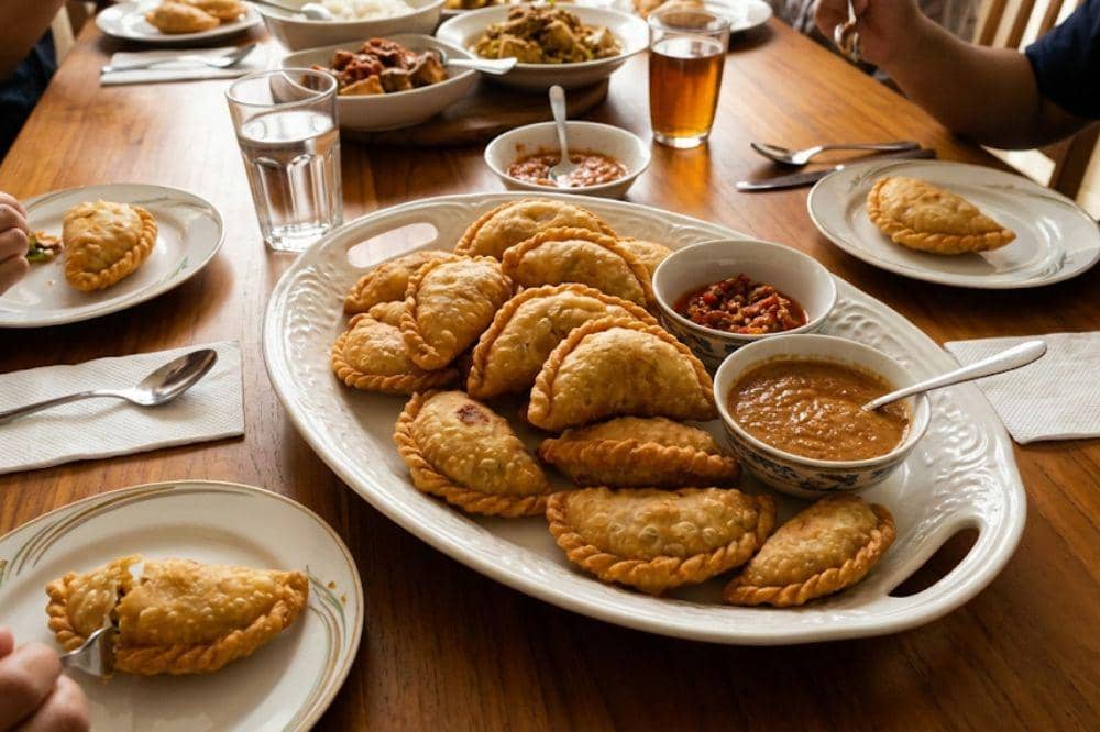 Camilan Jalakotek Berasal dari Mana? Bukan dari Jakarta!