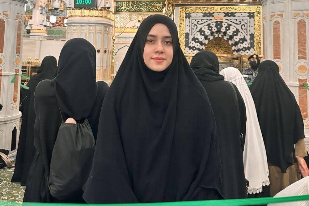 5 Fakta Fairuz, Adik Fadia Arafiq dan Istri Sonny Septian