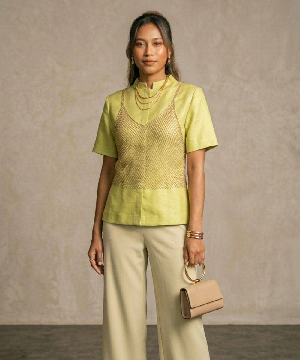 Tips Memilih Warna Baju untuk Kulit Sawo Matang 