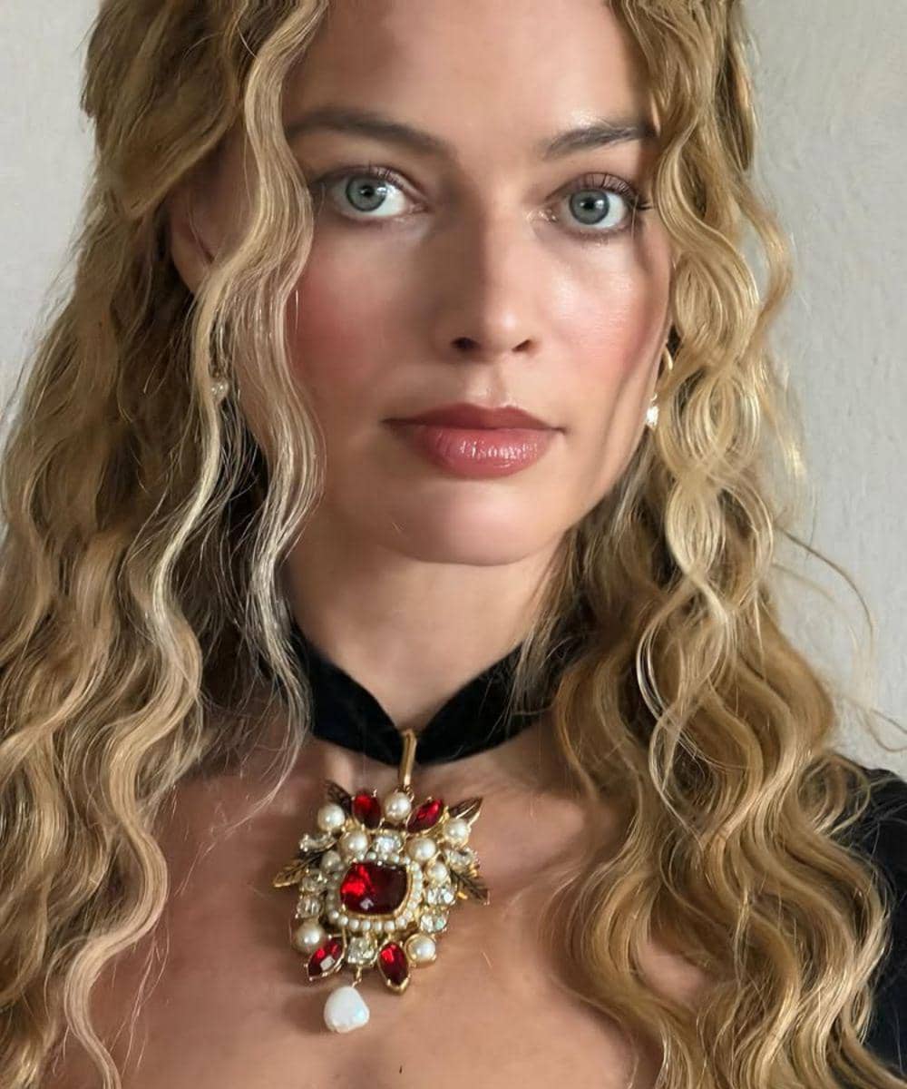 Inspirasi Spring Make Up 2026 Lebih Fresh dan Glowy  